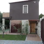 Casal De S.romao Do Meio Farm stay *