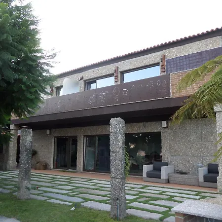 Casal De S.romao Do Meio *