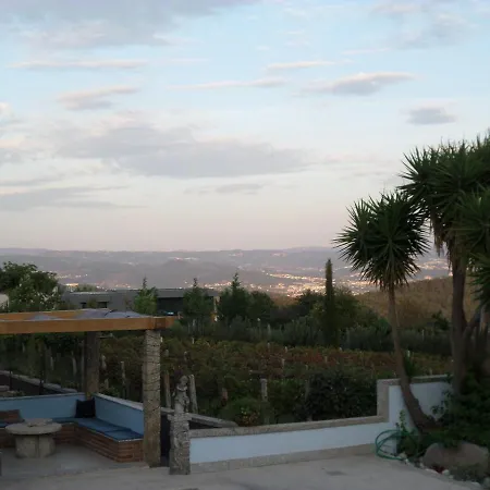 Casal De S.romao Do Meio *