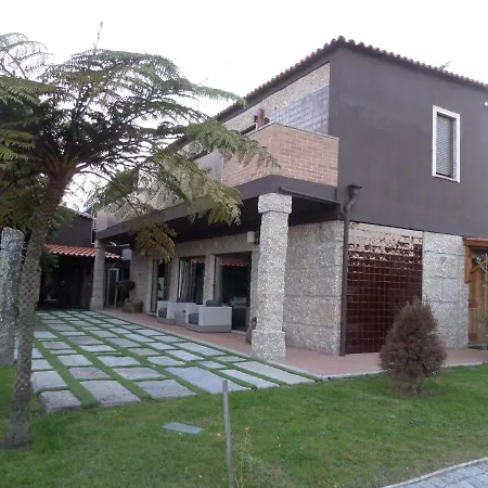 Casal De S.romao Do Meio Farm stay *