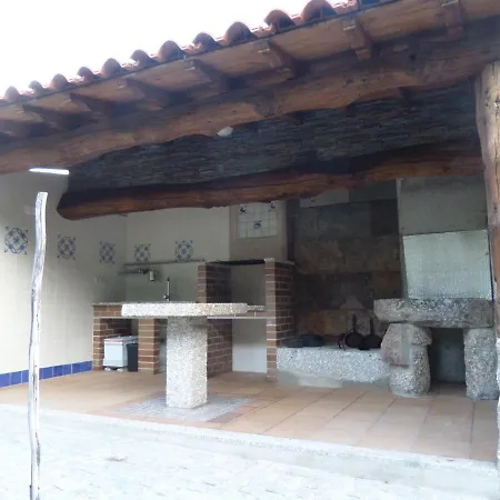 Casal De S.romao Do Meio * Guimaraes