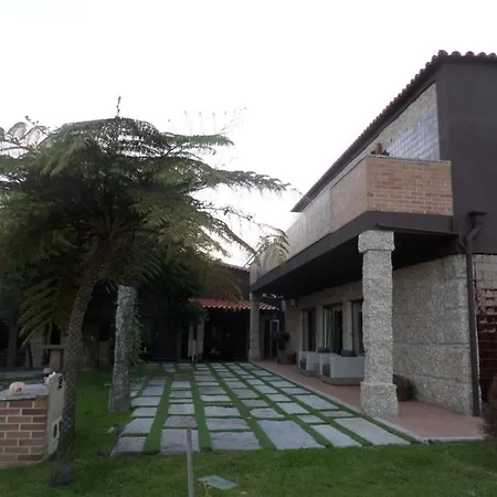 Casal De S.romao Do Meio