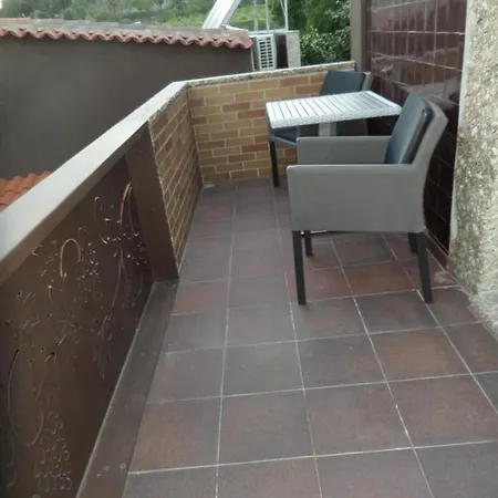 Lantgård Casal De S.romao Do Meio Guimarães