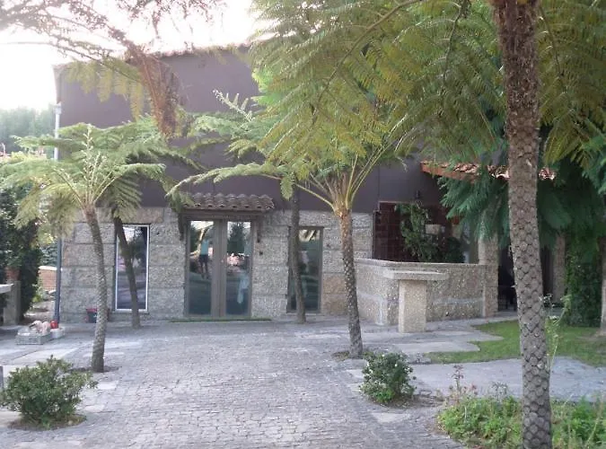 Casal De S.romao Do Meio *