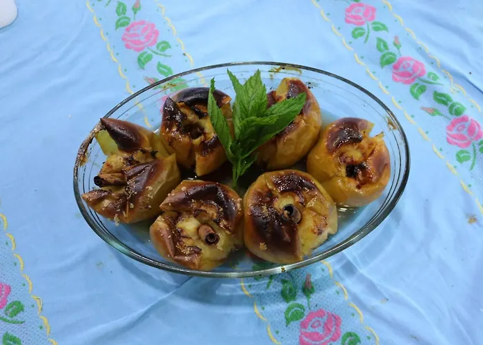 Casal De S.romao Do Meio * ギマランイス